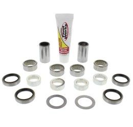 Kit revisione cuscinetti forcellone posteriore Pivot Works per Beta RR 525 05-09