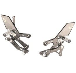 Pedane arretrate Lightech per Yamaha R3 15-25 con poggiapiede fisso - CAMBIO ROVESCIATO