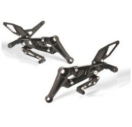 Pedane arretrate Racingbike per Aprilia Tuono 660 Factory 22-25 con poggiapiede fisso colore nero