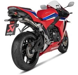 Terminale di scarico Akrapovic omologato Euro 5+ in titanio con fondello in carbonio per Honda CBR 600 RR 2024